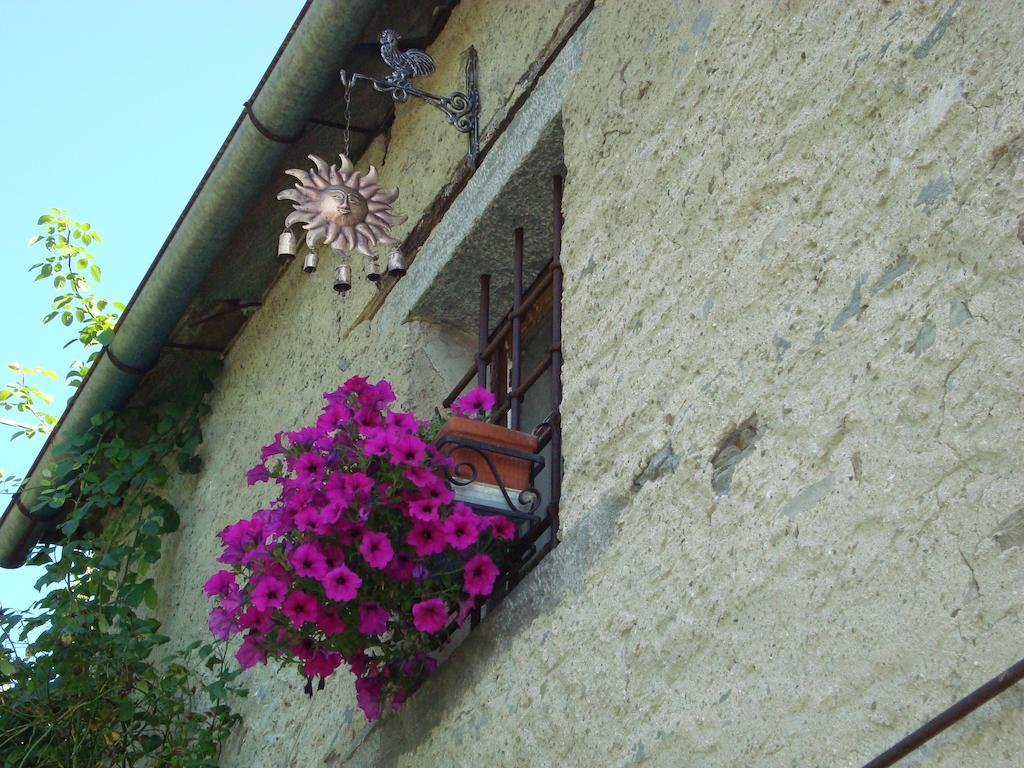 دومودوسولا B&B La Quana المظهر الخارجي الصورة